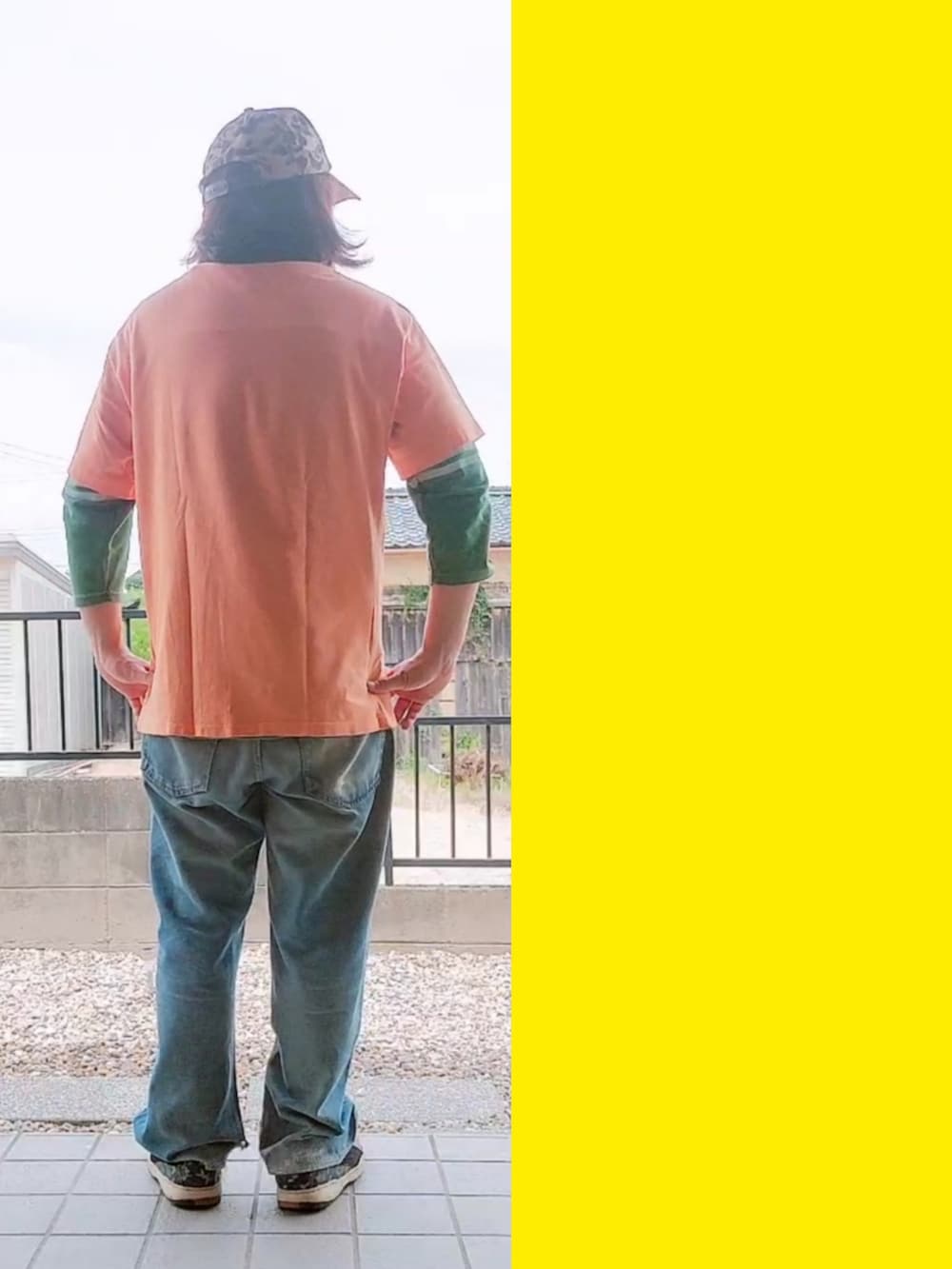 「パロディT、stussy、ルイヴィトン　パロディ、ダブファクトリー、赤耳、太めデニム、スケシュー、迷彩スニーカー、90s、重ね着、七分袖、ヘッドフォンヴィトン、ルイヴィトン、CHANELパロディ」｜「STUSSYのアイテム（キャップ、ブラウン系）」を使った、Neggyさん（メンズ・165cm）の夏コーディネートの2枚目の写真