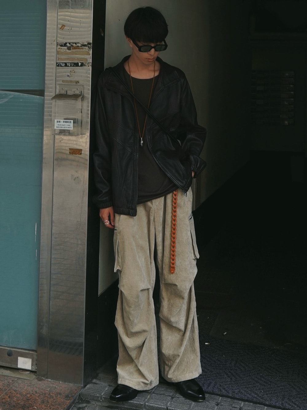 ジャケット・アウター FADED SHEEP SKIN TRACK JACKET FADED SHEEP SKIN TRACK JACKETを使った人気ファッション