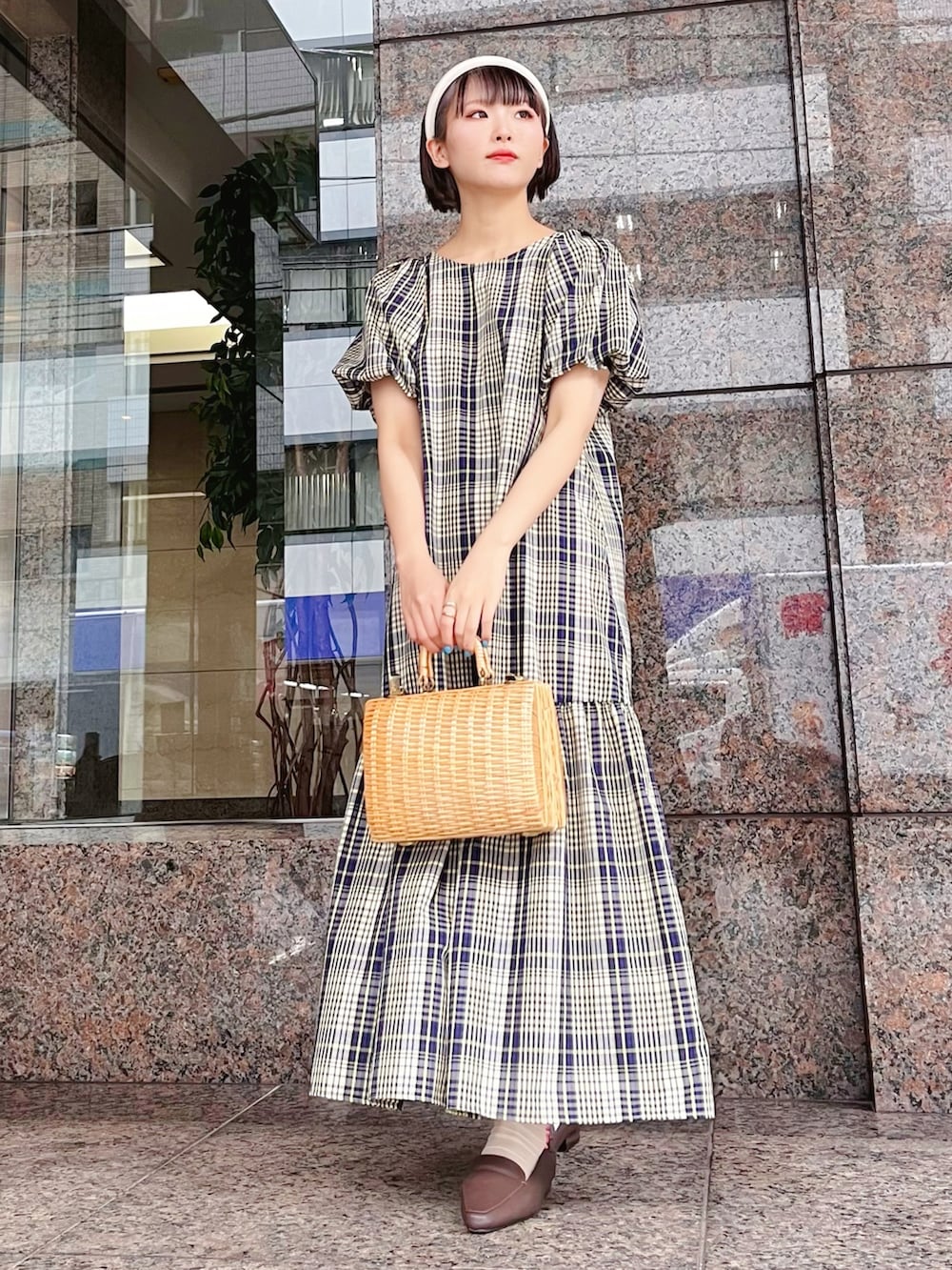 まりえってぃ【個性派マニッシュ】さんの「【STYLE4】袖バルーンマドラスバックリボンワンピース（MILLION CARATS）」を使ったコーディネートの2枚目の写真