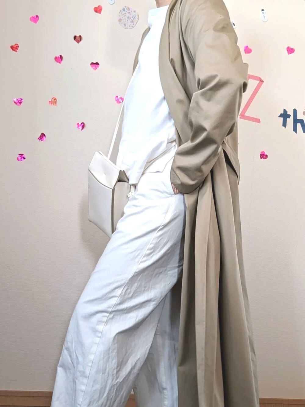 「mizuiroindのアイテム（ノーカラーコート、ベージュ系）」を使った、popotan724さん（キッズ・133cm）の春コーディネートの3枚目の写真