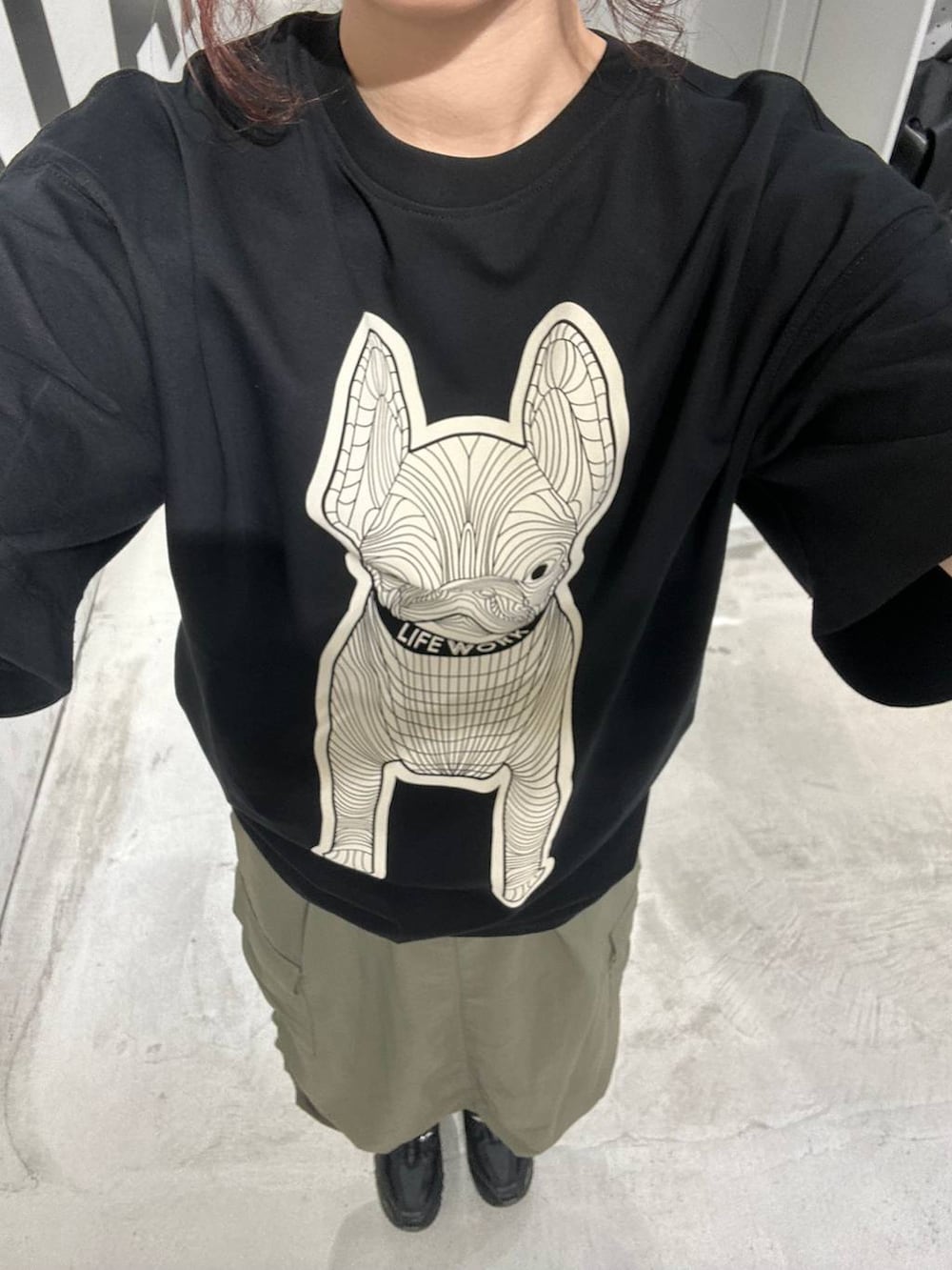 「韓国系、韓国ファッション、ALAND」｜「LIFE WORKの【UNISEX】LIFEWORK／Silket Ladok T（Tシャツ/カットソー、ブラック系）」を使った、7e1raさん（レディース・164cm）の夏コーディネートの3枚目の写真