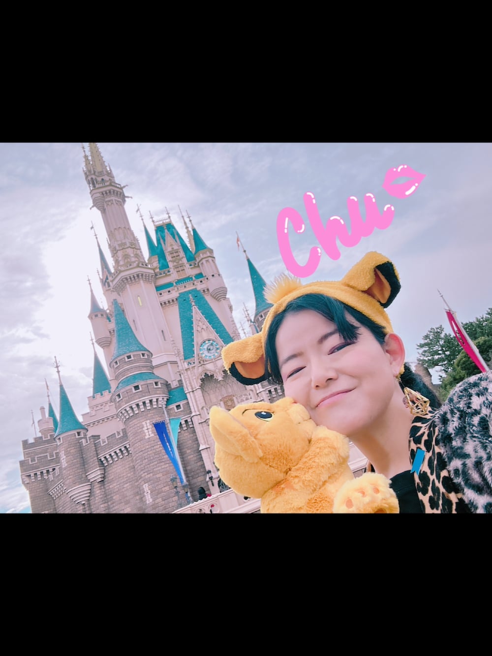 「ディズニーコーデ、ライオンキング、ヒョウ柄、豹柄、全身ヒョウ柄、全身豹柄、ネコ科大好き、LGBT当事者、パンセクシャル」｜「Disneyのアイテム（おもちゃ、イエロー系）」を使った、💙Blue Leopard🐆さん（骨格ストレート・レディース・156cm）の冬コーディネートの4枚目の写真