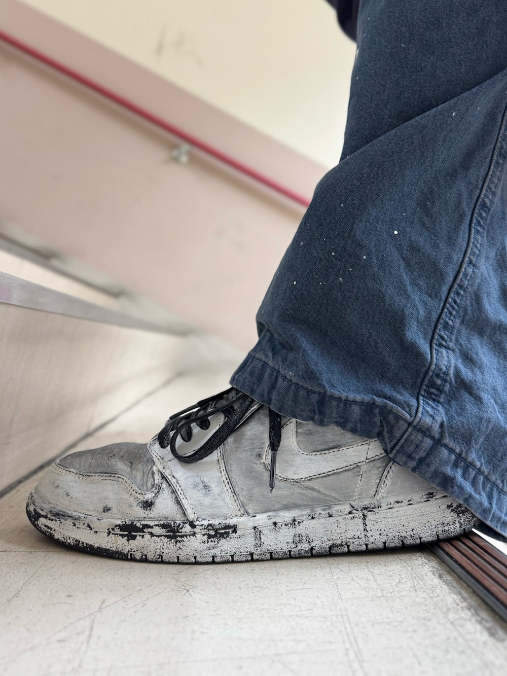 「最近のいい感じコーデ、carhartt、GU、リメイク」｜「GUのアイテム（カーゴパンツ、ブルー系）」を使った、ちゃんまつ:Reさん（メンズ・166cm）の春コーディネートの4枚目の写真
