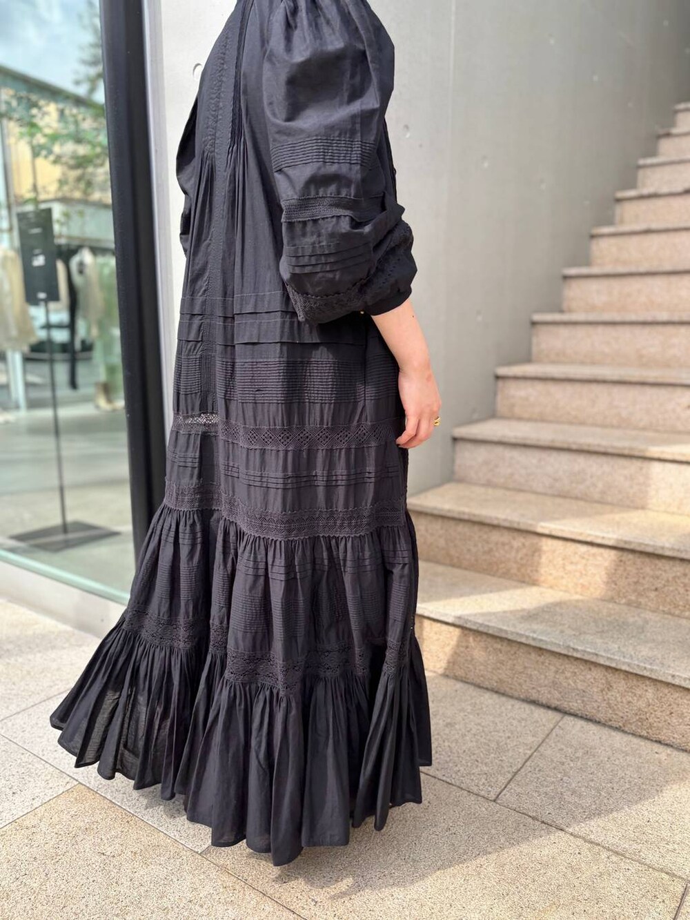 「低身長、ベーシック/シンプル、Chaos、モード、ハンサム」｜「ChaosのChaos(カオス)/シルシャーパンツ（その他パンツ、ブラック系）」を使った、chaos_kawaさん（レディース・150cm）の春コーディネートの8枚目の写真