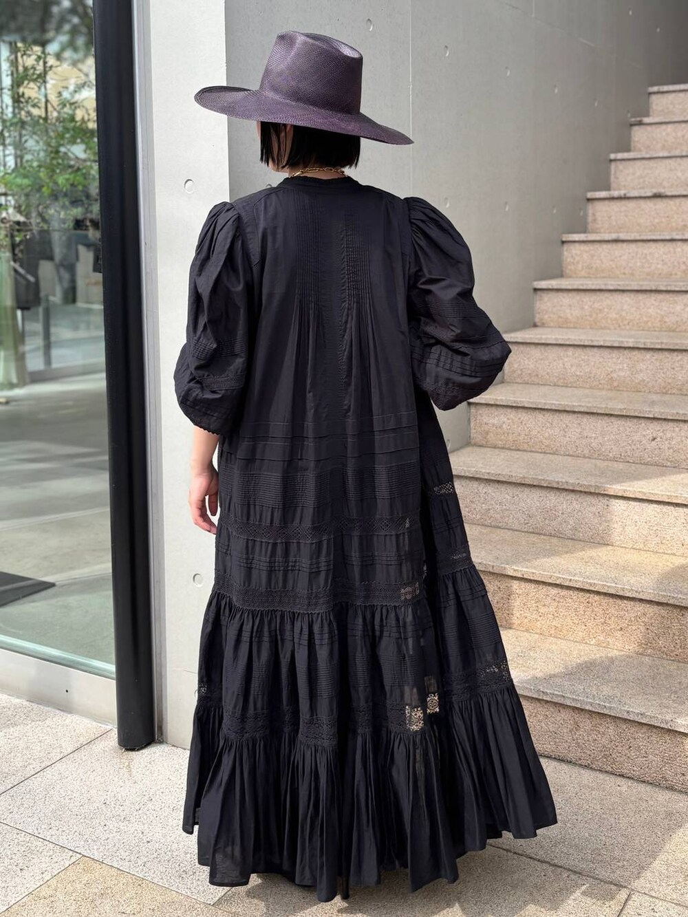 「低身長、ベーシック/シンプル、Chaos、モード、ハンサム」｜「ChaosのChaos(カオス)/シルシャーパンツ（その他パンツ、ブラック系）」を使った、chaos_kawaさん（レディース・150cm）の春コーディネートの4枚目の写真