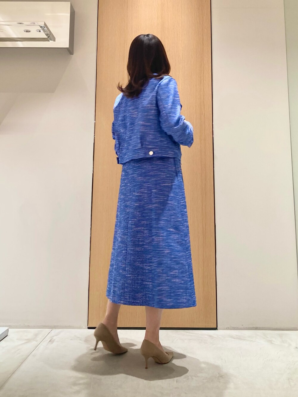 「アナイ(ANAYI)、春、おでかけコーデ、ジャケット、ワンピース、ブルー、セットアップ、オトナ女子、オトナカワイイ、フェミニン、オケージョン、入学式、きちんとスタイル、低身長」｜「ANAYIのスラブツイードブルゾン（その他アウター、ブルー系）」を使った、Hasebe.tさん（レディース・154cm）の春コーディネートの2枚目の写真