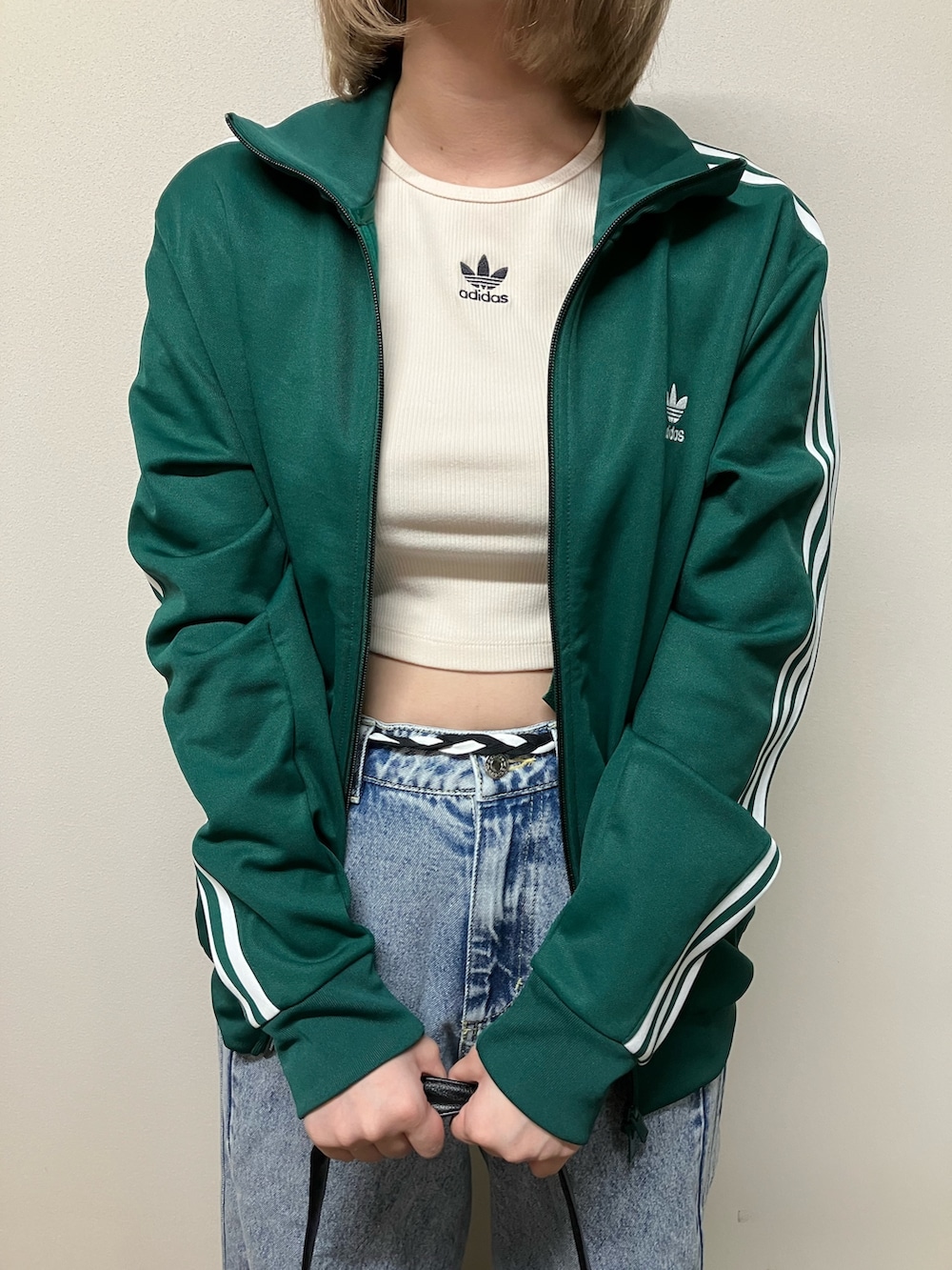 TM(アディダス ブランドコアストア 軽井沢)｜adidasのハットを使った