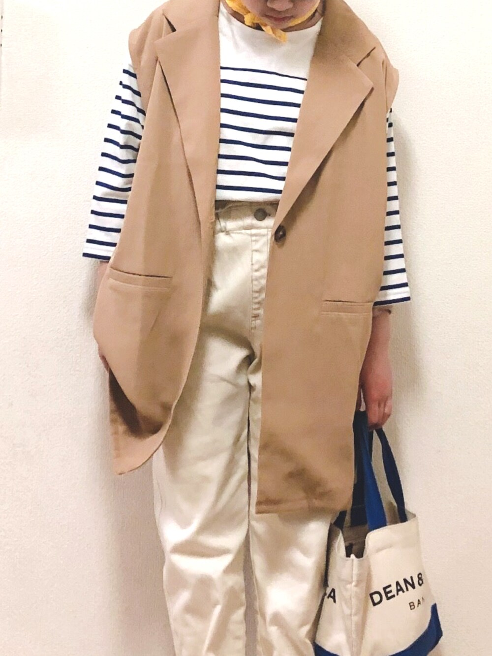 「春コーデ、ボーダー、マリン、ベスト、ジレ、テーパードパンツ、ホワイトパンツ、トートバッグ、ブルー、めがね、今夜はナベ隊、春アウター」｜「frames RAY CASSINのテーラードボックスジレ（ベスト、ベージュ系）」を使った、りちゅ♡♡さん（キッズ・139cm）の冬コーディネートの3枚目の写真