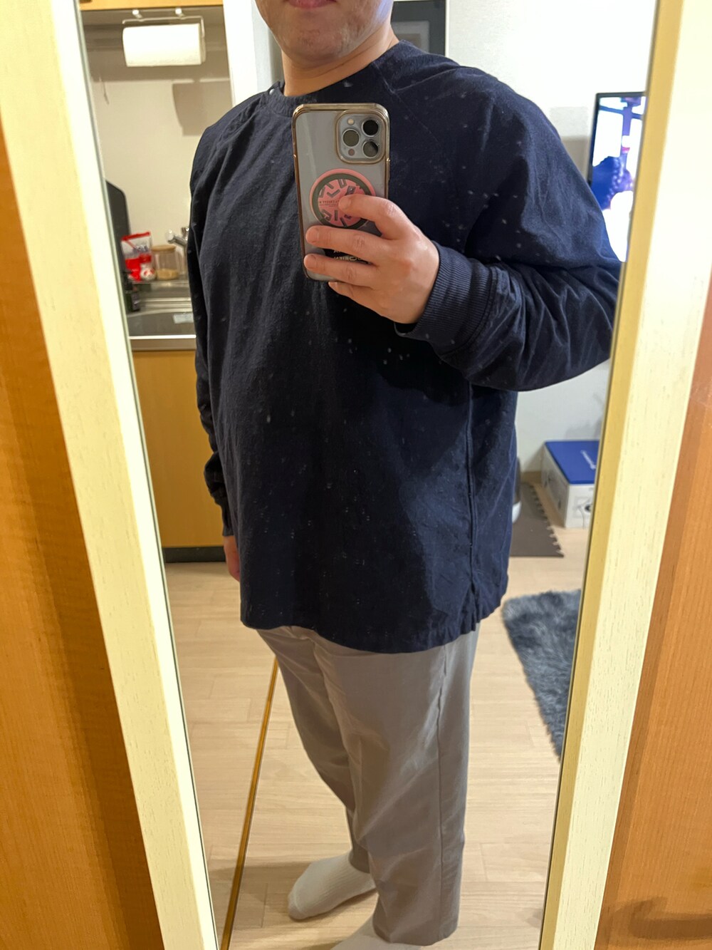 「ぽっちゃり、ぽっちゃり男子、ぽっちゃり系男子、ぽっちゃりメンズ、ポチャメン、ぽっちゃりでもおしゃれしたい！」｜「Pherrow'sのアイテム（ジャケット/アウター、ベージュ系）」を使った、ティムさん（メンズ・172cm）の春コーディネートの2枚目の写真