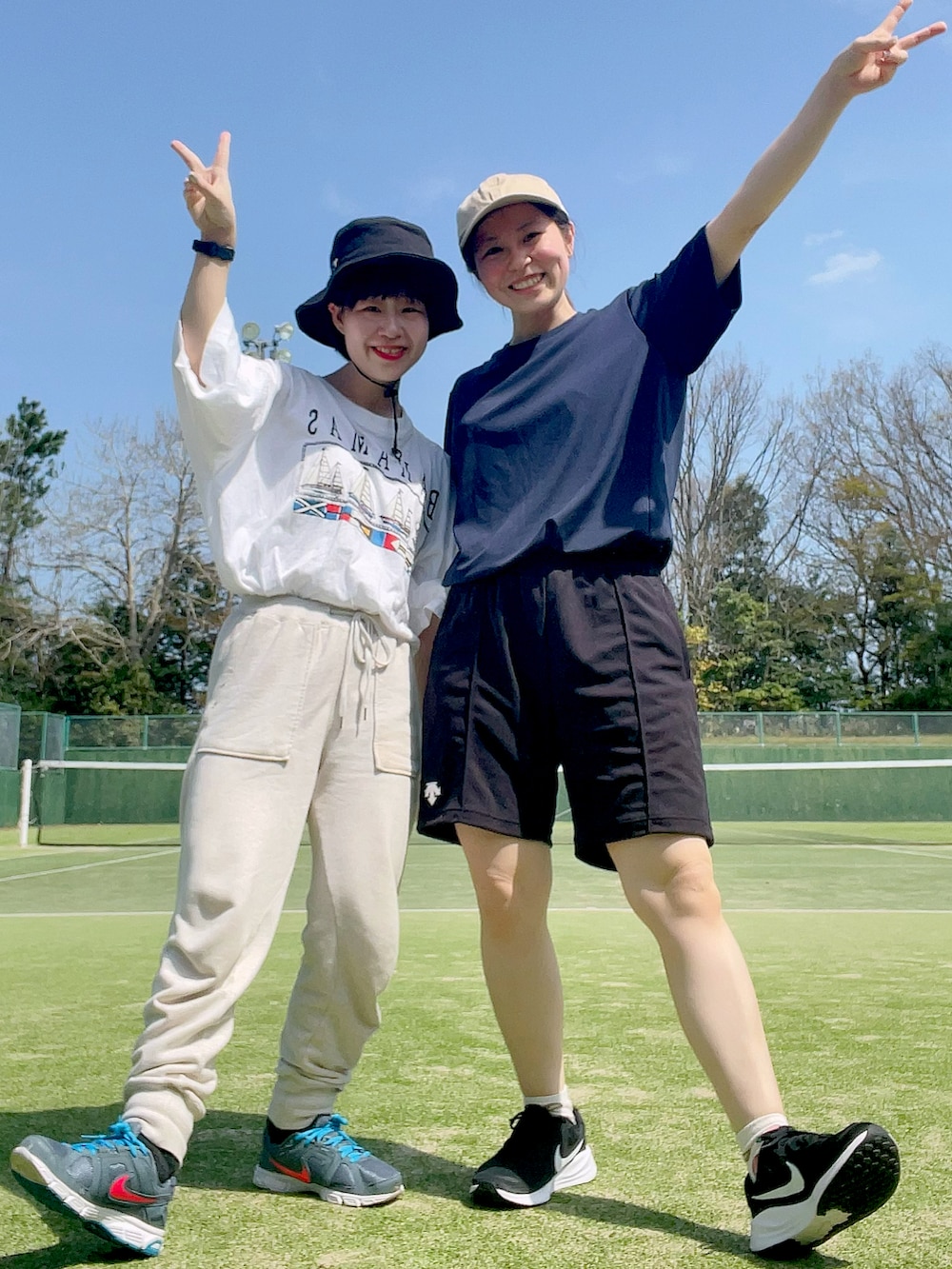 「古着のアイテム（Tシャツ/カットソー、その他）」を使った、SATSUKIさん（レディース・150cm）の春コーディネートの2枚目の写真