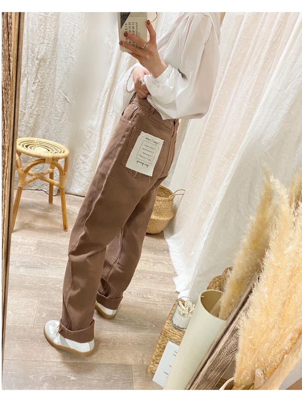 「デニム、デニムコーデ、デニムパンツ、春夏コーデ、梅雨、足袋バレエ、低身長、低身長コーデ、ブラウス、ブラウス×デニム、ブラウスコーデ、シンプルコーデ、しまむら、オトナ女子、デニムっていいよね」｜「EPIMI E'PIMMYのフラッシャー付オリジナルストレートデニム（デニムパンツ、ブラウン系）」を使った、and_LaLaLa_ootdさん（レディース・148cm）の夏コーディネートの4枚目の写真