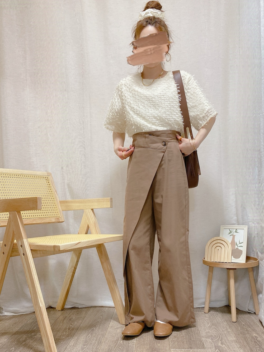 「プチプラ、雨の日コーデ、デートコーデ、淡色コーデ、夏コーデ、韓国ファッション、ジャガード、GRL、titivate、たすき掛け、シアートップス、淡色女子、梅雨、高見え、レイヤードスタイル」｜「しまむらのアイテム（その他トップス、ベージュ系）」を使った、and_LaLaLa_ootdさん（骨格ウェーブ・レディース・148cm）の夏コーディネートの2枚目の写真