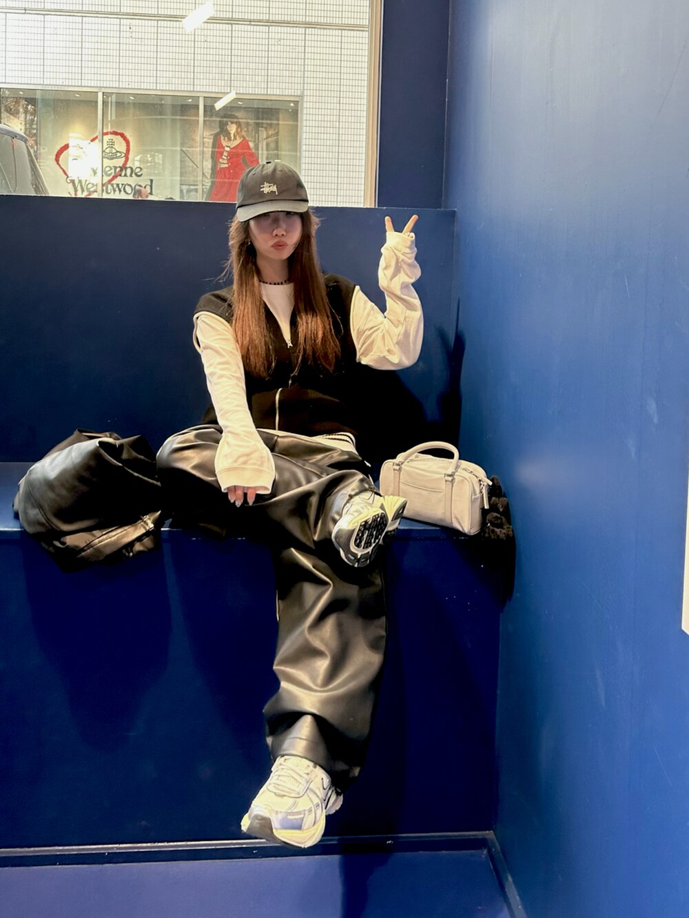 Matin Kim バックロゴ ノースリーブ ニット ベスト Matin Kim バックロゴ ノースリーブ ニット ベスト Matin Kim バック