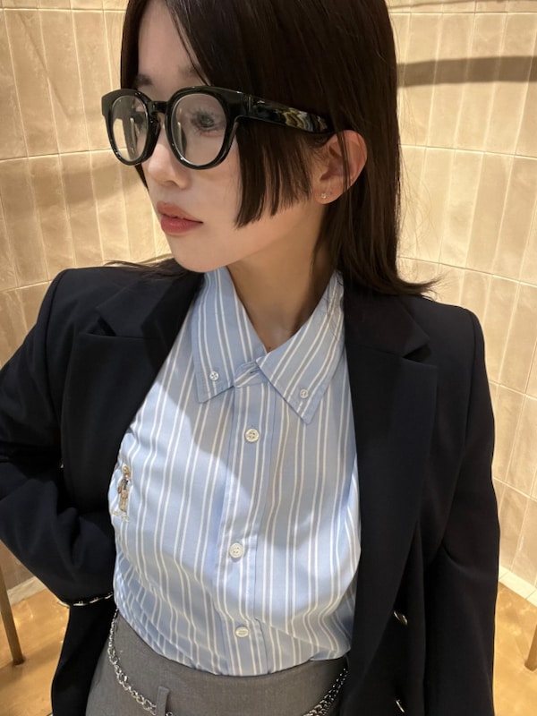 LILY BROWNさんの「ダブルブレストジャケット（LILY BROWN）」を使ったコーディネートの3枚目の写真