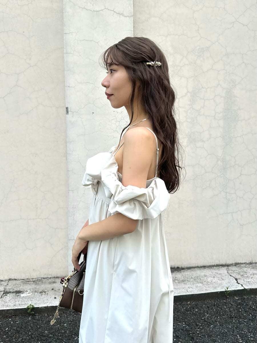 カジュアルコーデ♡【LOUIS VUITTON】デニムジャケット オーバーサイズのデニムジャケットを着用した コーディネート