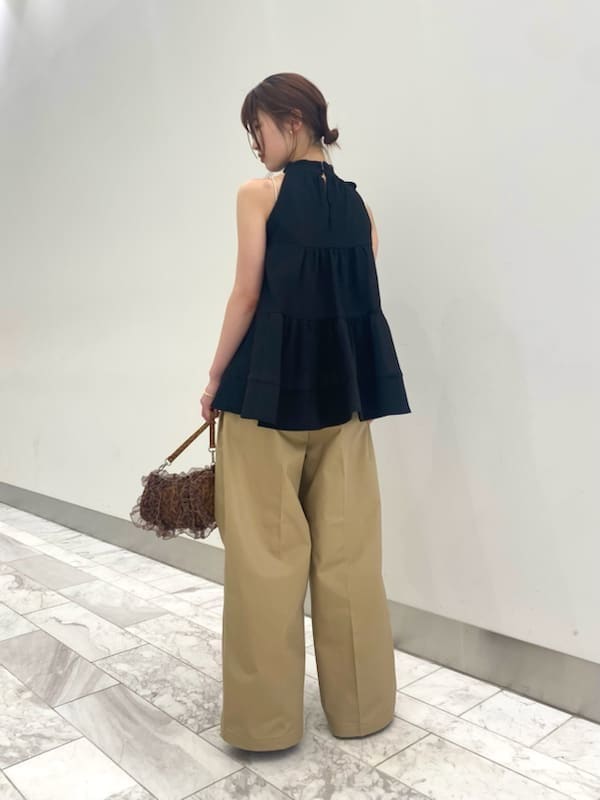 「骨格ナチュラル、骨格ウェーブ、モード、カジュアルテイスト、高身長コーデ」｜「LILY BROWNの【WEB限定カラー】バレエシューズ（バレエシューズ、その他）」を使った、LILY BROWNさん（レディース・163cm）の春コーディネートの4枚目の写真