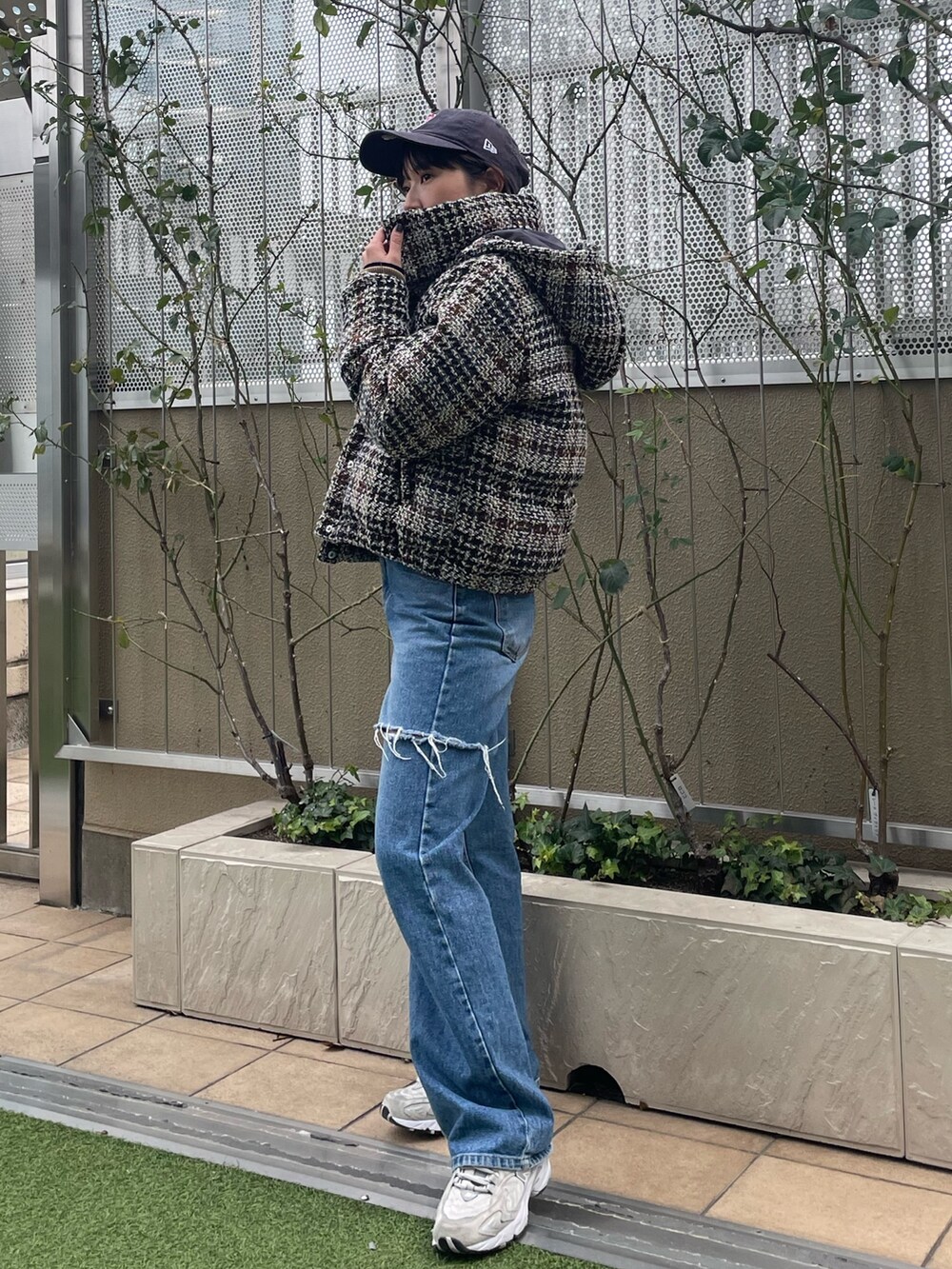 その他のダウンジャケット/コートを着用したレディースの冬コーディネートの2枚目の写真