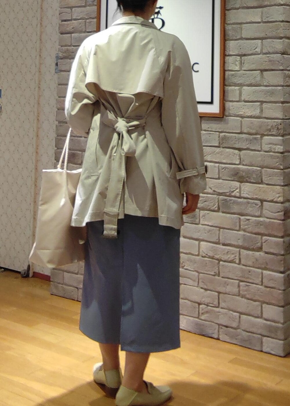 YuuRiさんの「新色追加・A4対応/洗えるメッシュハンドルトートバッグ（ROPE' PICNIC）」を使ったコーディネートの3枚目の写真