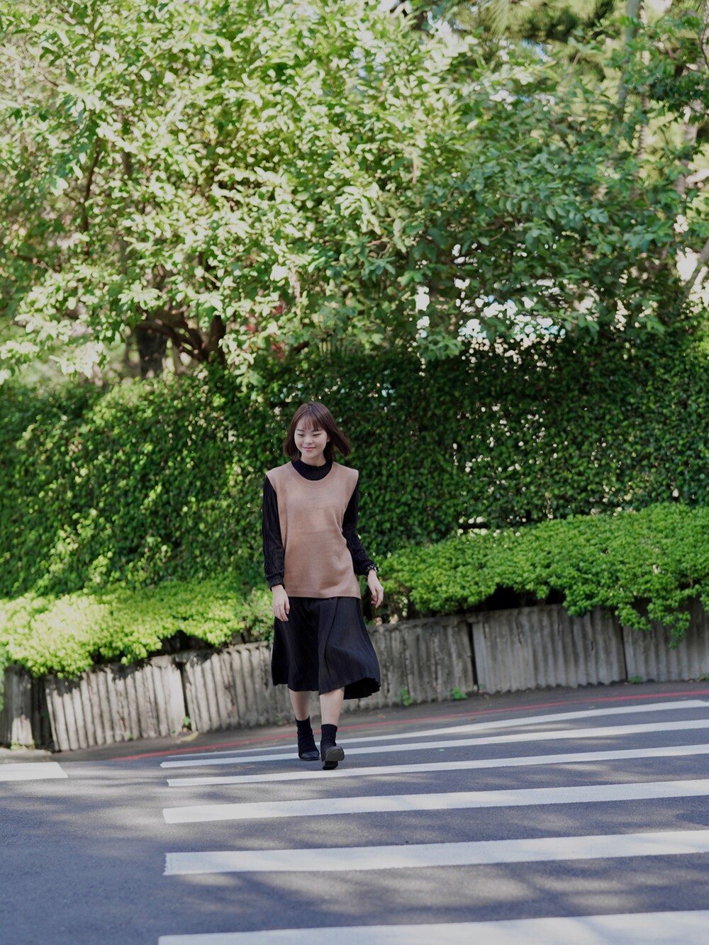 その他のカーディガン/ボレロを着用したレディースの冬コーディネートの2枚目の写真