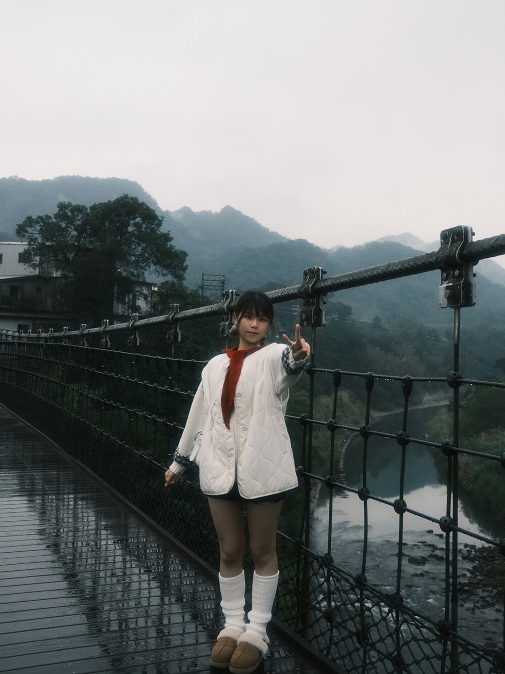 「rockfishのアイテム（その他シューズ、ブラウン系）」を使った、wearareyou?さん（レディース・168cm）の冬コーディネートの2枚目の写真