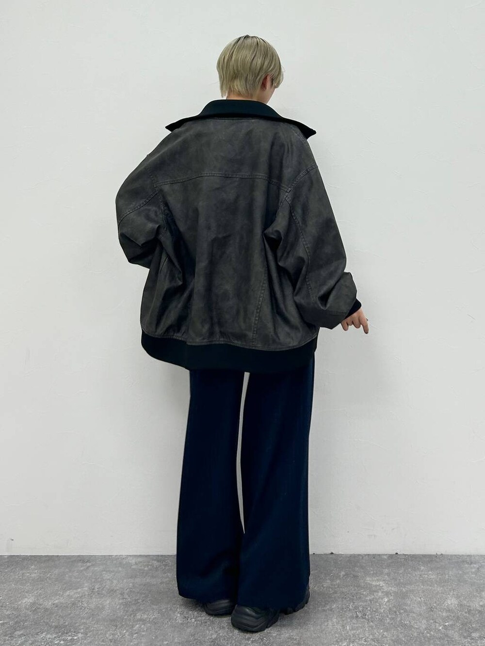 「メンズライク、カジュアル、モード、PAGEBOY、Anui、HARE」｜「PAGEBOYのプラットチャンキースニーカー（スニーカー、ブラック系）」を使った、なっつさん（レディース・164cm）の冬コーディネートの8枚目の写真