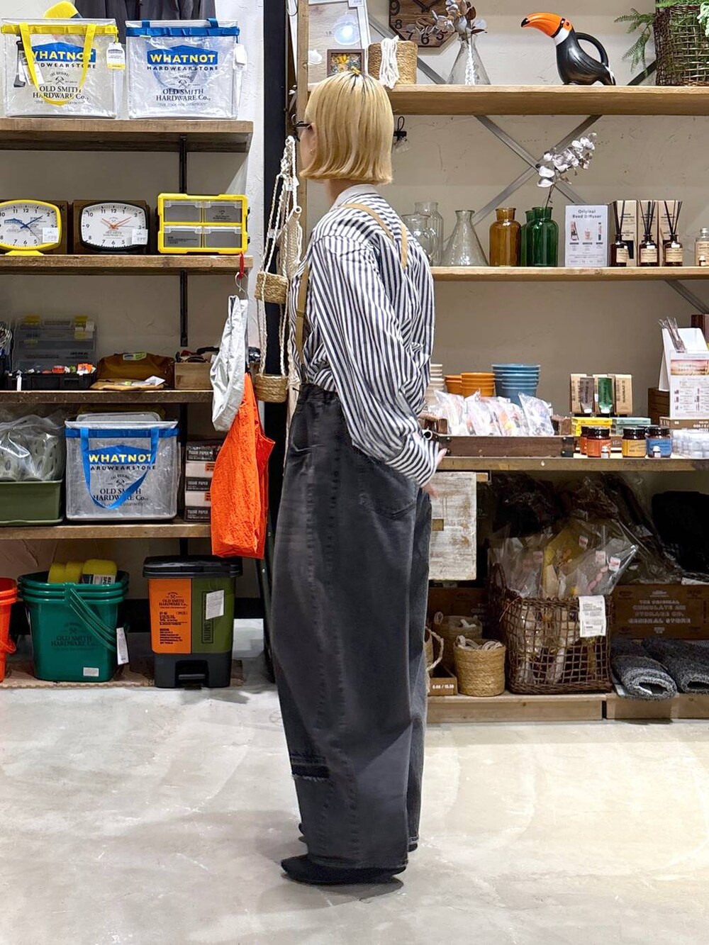 niko andのサスペンダーを使った「デニムパンツ」の人気