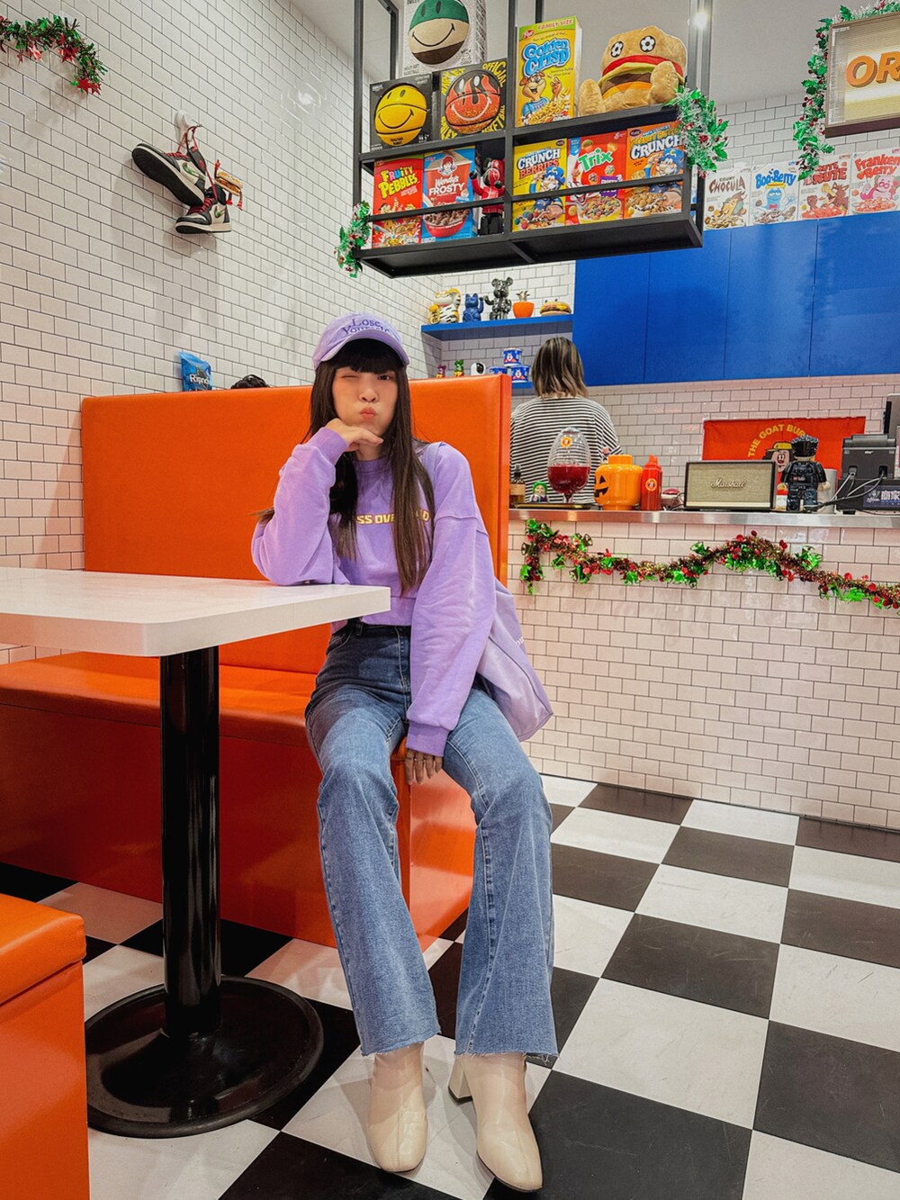 「休日コーデ、冬コーデ」｜「mercci22のアイテム（トップス、パープル系）」を使った、Krystalさん（レディース・160cm）の冬コーディネートの3枚目の写真