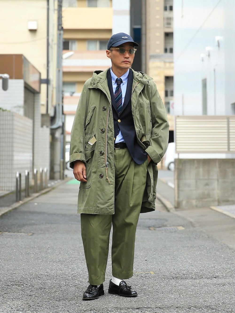 Lee｜WAIPER.incのスラックスを使ったコーディネート - WEAR