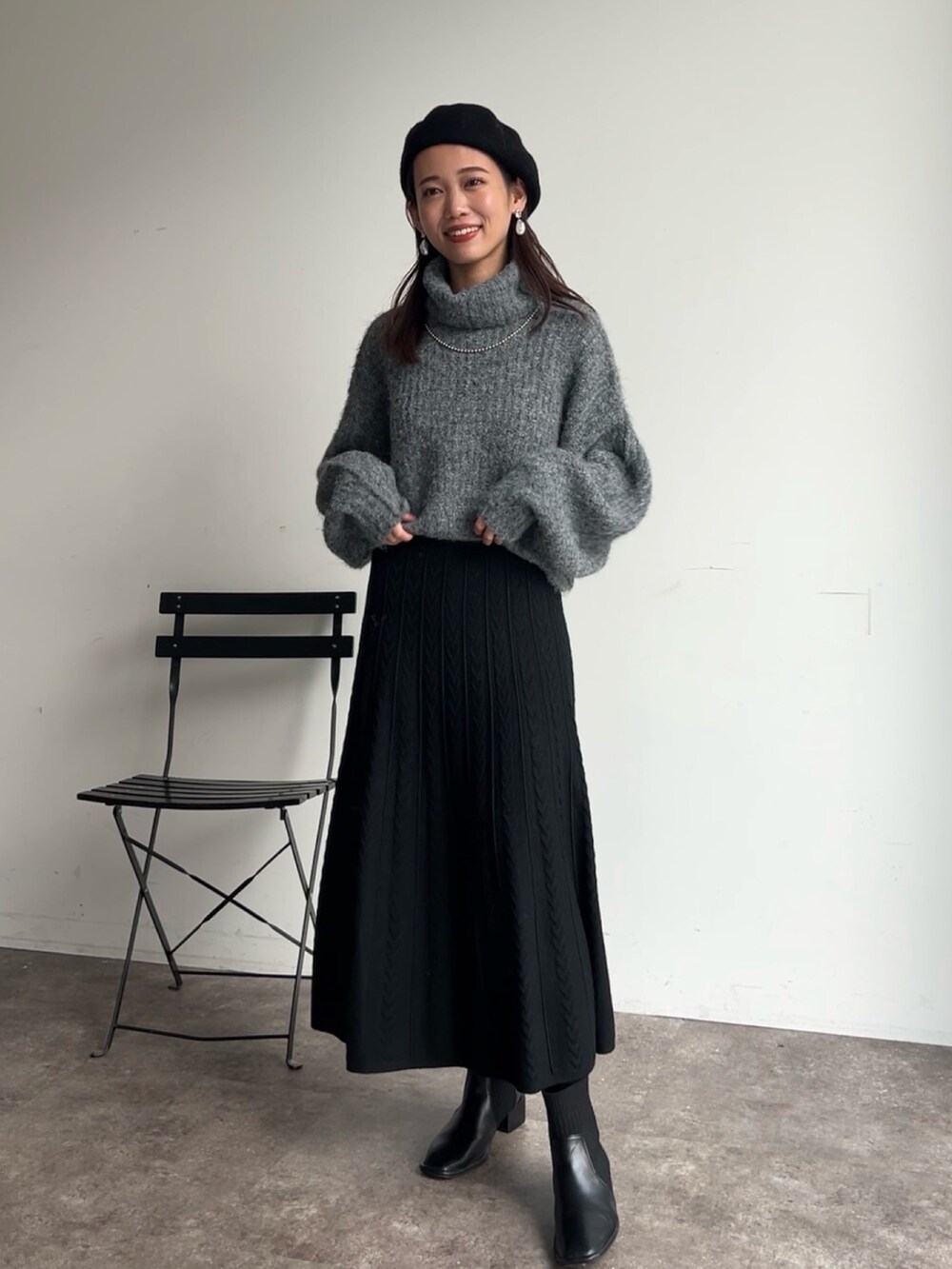 「ファッションを楽しもう」｜「Chez toiの袖ファイバーダウンスタンドネックコート（その他アウター、ホワイト系）」を使った、いたみかなこさん（レディース・161cm）の秋コーディネートの3枚目の写真