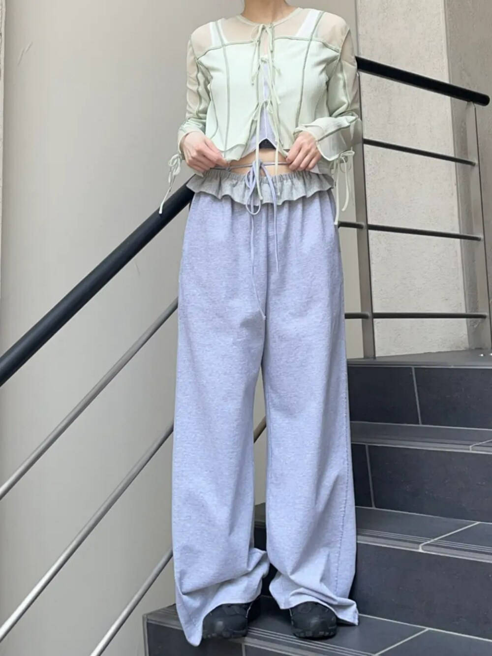 メゾンスペシャル　ウエストフリルスウェットパンツ　38maisonspecial MAISON SPECIAL(MAISON SPECIAL)｜MAISON SPECIALのスウェットパンツを