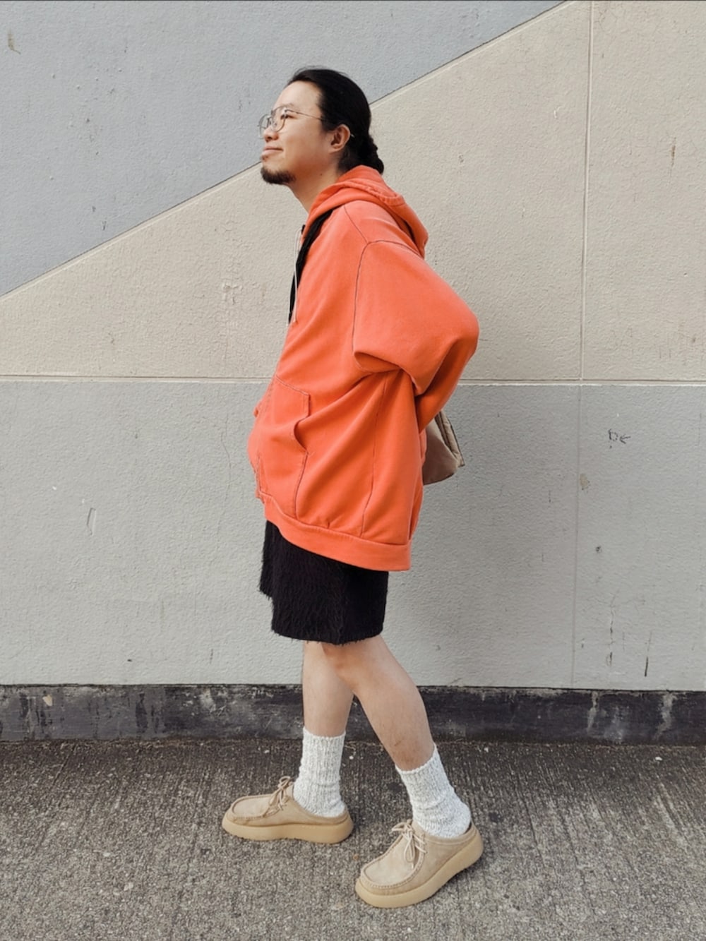 「gentlemonster、CAMIEL FORTGENS、ConvenienceWear、mnml、clarks、ZARA、YOSEMITE、Hender Scheme、FASHIONpaak、ootd、coordinate、今日のコーデ、今日の服」｜「gentle monsterのアイテム（メガネ、シルバー系）」を使った、Paak Chanさん（メンズ・172cm）の冬コーディネートの4枚目の写真