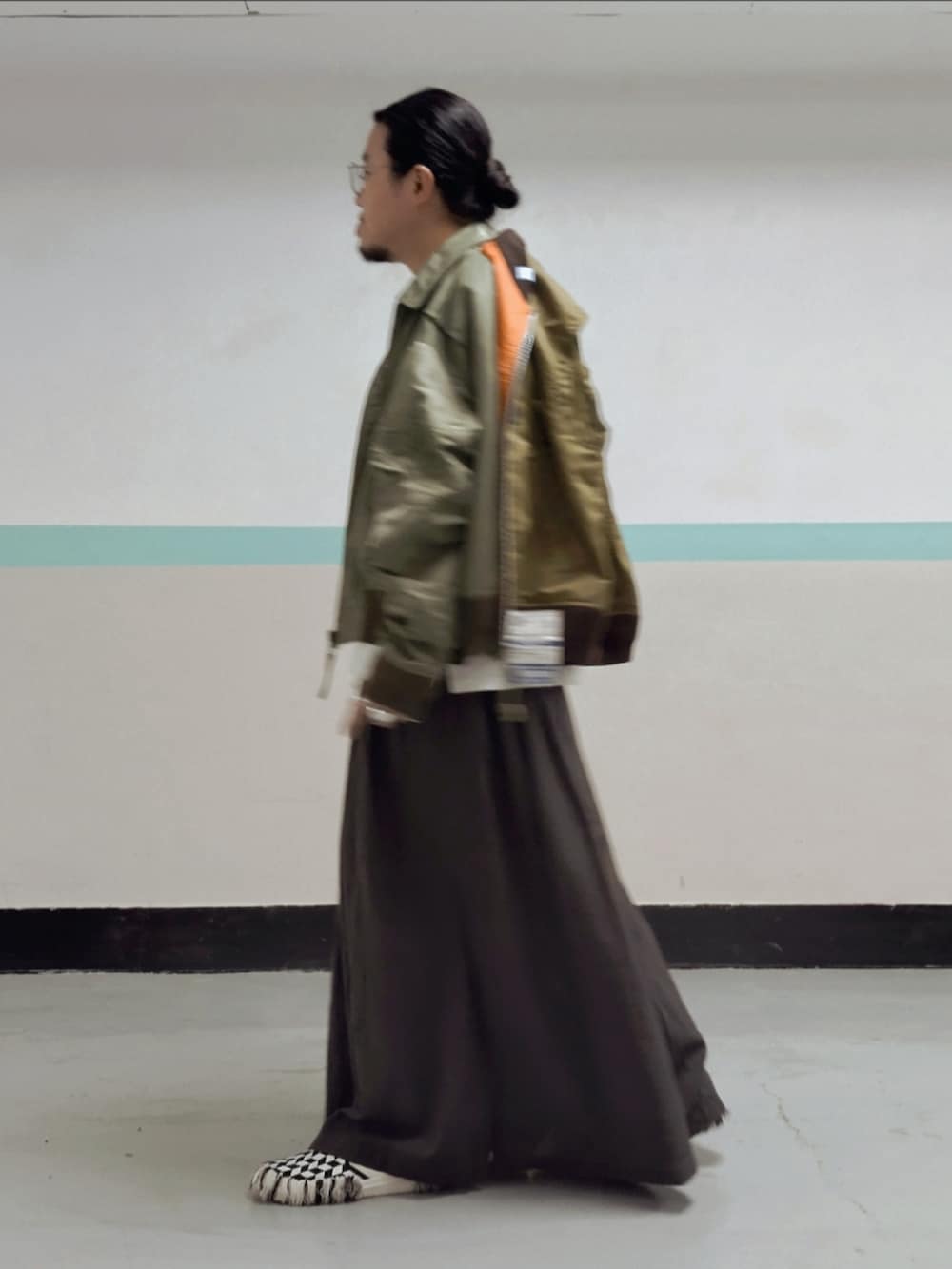 「gentlemonster、MIHARAYASUHIRO、urbanrevivo、Damir Doma、doublet、YOSEMITE、FASHIONpaak、ootd、coordinate、今日のコーデ、今日の服」｜「gentle monsterのアイテム（メガネ、シルバー系）」を使った、Paak Chanさん（メンズ・172cm）の冬コーディネートの4枚目の写真
