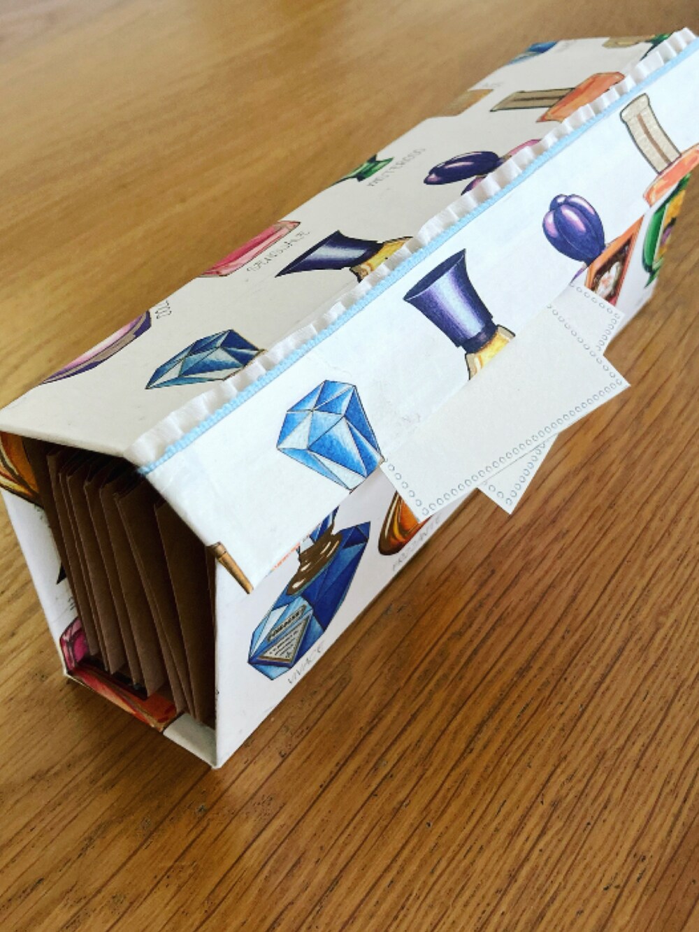 「オトナカジュアル、休日コーデ、紙ものおばけ。、大人コーデ」｜「Handmadeのアイテム（収納グッズ、ホワイト系）」を使った、ラムちゃんさん（レディース・167cm）の春コーディネートの2枚目の写真