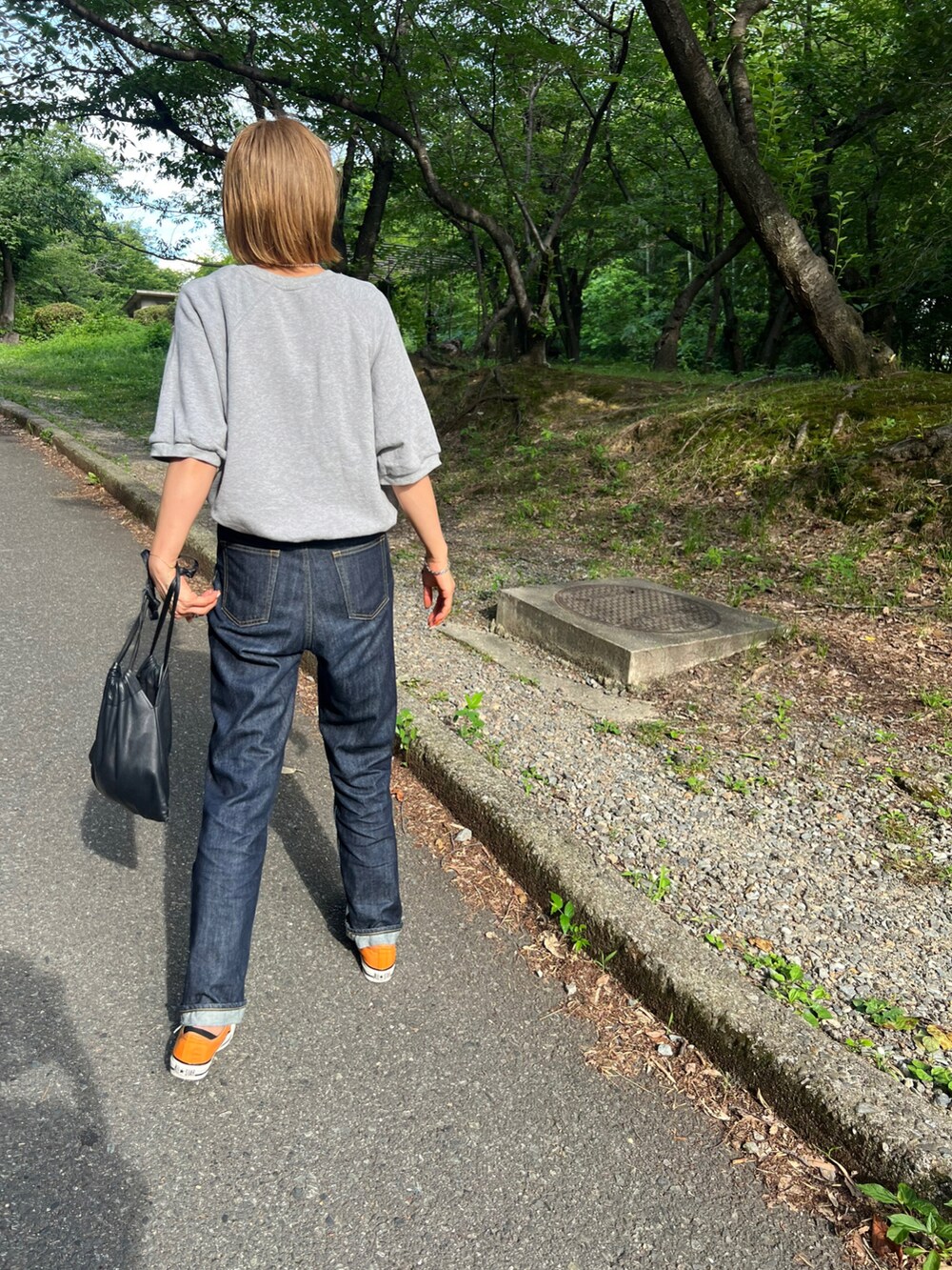 「夏コーデ、オトナカジュアル、夏、カジュアル、着回しコーデ、ootd、プチプラ、デニムコーデ」｜「BLACK BY MOUSSYのKONA One wash DENIM（デニムパンツ、ブルー系）」を使った、aiさん（レディース・161cm）の夏コーディネートの2枚目の写真