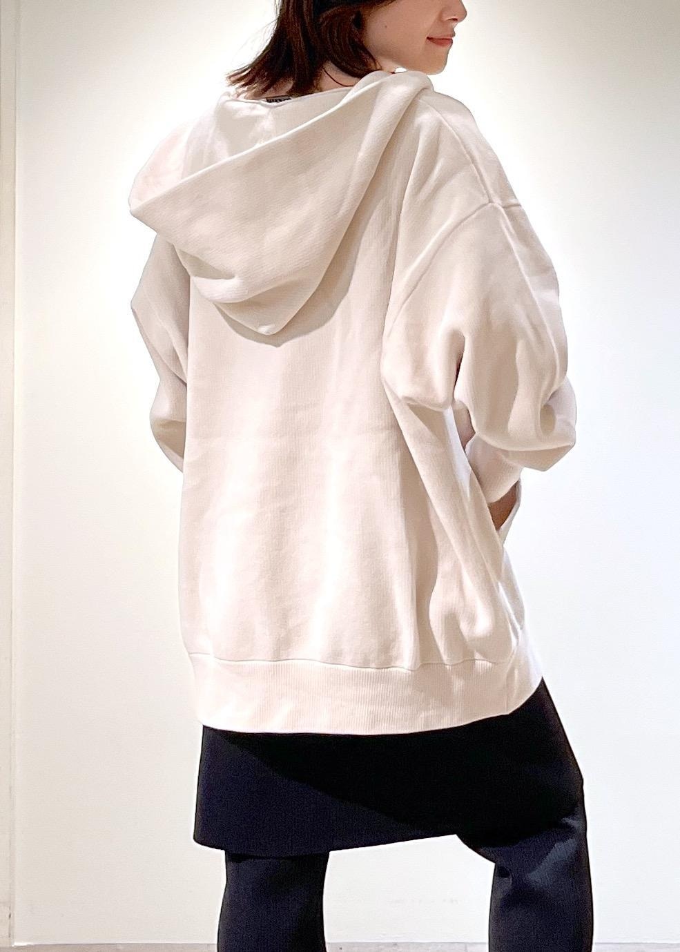 「CreamyCotton、クリーミーコットン、GGG for SALON、GOOD PEOPLE GOOD STITCHING GOOD PRODUCT、アメリカンスリーブ、リブ、L.L.Bean、グロサリートート、マザーズバッグ、新作、パープル、ホワイト、ジップ、フード、ブラック」｜「SALON adam et rope'のリブレギンス＋ミニスカートセット【洗える】（スカート、ブラック系）」を使った、michiruさん（レディース・156cm）の夏コーディネートの10枚目の写真
