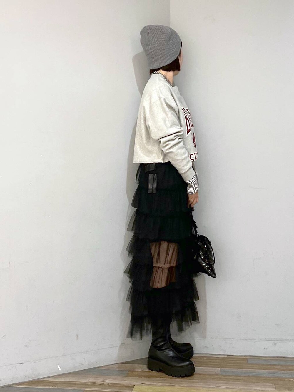 「着痩せ・細見え、リラックス、高見え」|「LOWRYS FARMのボーダーテレコロングスリーブ 191366(Tシャツ/カットソー、ホワイト系)」を使った、mnm_._._さん(レディース・163cm)の春コーディネートの4枚目の写真