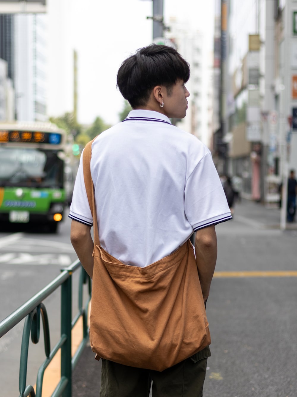ともきさんの「ワイドストレートM-47ミリタリーカーゴパンツ EMMA CLOTHES（EMMA CLOTHES）」を使ったコーディネートの4枚目の写真