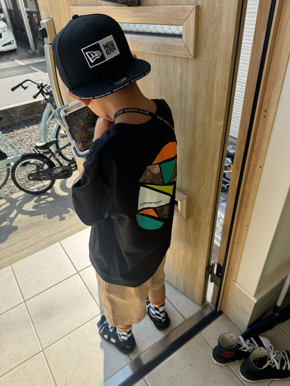 「お出かけコーデ」｜「THE NORTH FACEの＜THE NORTH FACE＞ショートスリーブ TNF モンキーマジック Tシャツ 140cm-150cm（Tシャツ/カットソー、ブラック系）」を使った、fromkotodesuyoさん（キッズ・120cm）の夏コーディネートの2枚目の写真