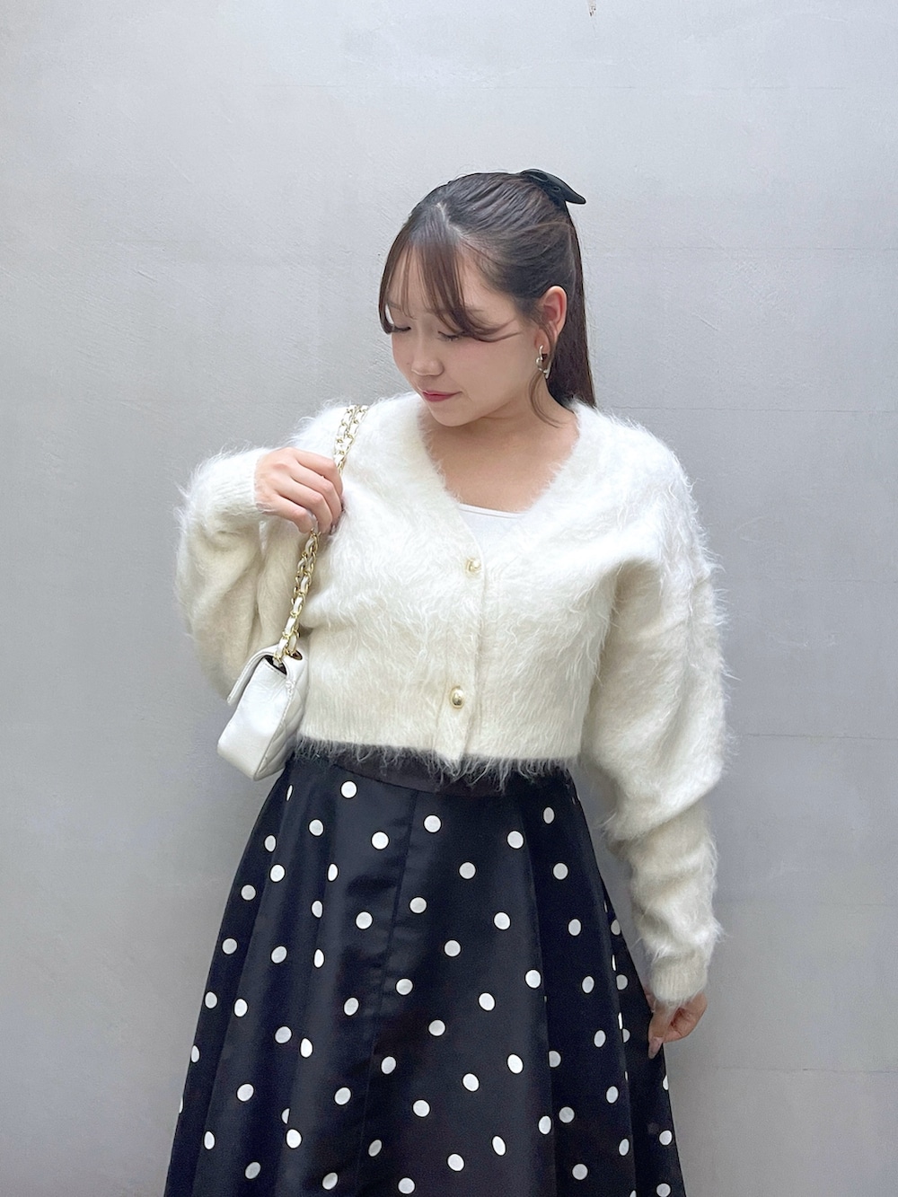 ラブティックボンボン コロコロボタンヘアリーニットカーディガン La