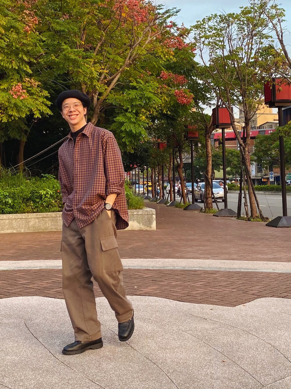「ootd、休閒、復古、日系極簡、oversize、基礎款、工裝褲、通勤穿搭、URBAN RESEARCH、KLEMAN、URBANRESEARCHROSSO」｜「URBAN RESEARCHのアイテム（パンツ、ブラウン系）」を使った、阿圳｜Kyleさん（メンズ・171cm）の冬コーディネートの2枚目の写真