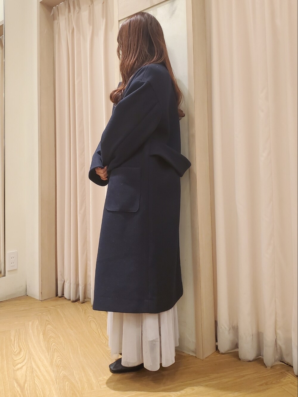 「休日スタイル、大人カジュアル、お出かけコーデ、ootd、大人コーデ、コート、ロングコート、シンプル、カジュアル、ガーリー、フェミニン、低身長、低身長コーデ」｜「canonlineshopでも購入可能です🖥️💞の　プロフィールの🖥️マークから飛べます🕊️（トップス、その他）」を使った、𝚝𝚊𝚖𝚊𝚖𝚒さん（レディース・148cm）の冬コーディネートの2枚目の写真