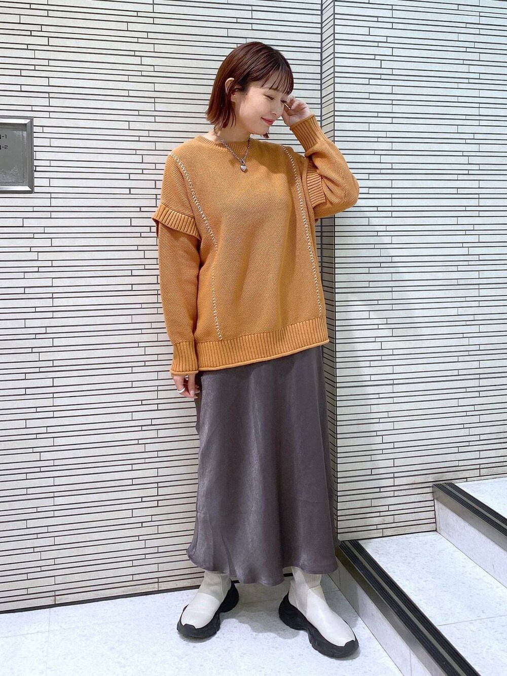「体型カバー、ラフ、女子ウケ、カジュアル、着痩せ・細見え、着痩せ、アウター」|「LOWRYS FARMのモンスターコート 906748(ダウンジャケット/コート、ブラック系)」を使った、ayamaruさん(レディース・158cm)の冬コーディネートの5枚目の写真
