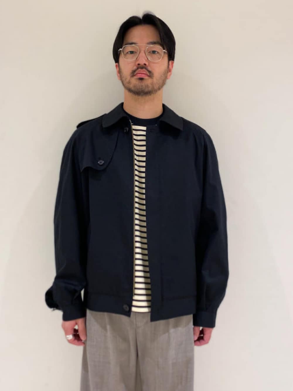 その他のTシャツ/カットソーを着用したメンズの春コーディネートの2枚目の写真
