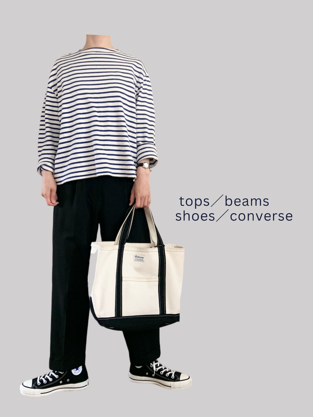 ブラック系のパンツ、ホワイト系のTシャツ/カットソー、ホワイト系のシャツ/ブラウスを着用したレディースの春コーディネートの3枚目の写真