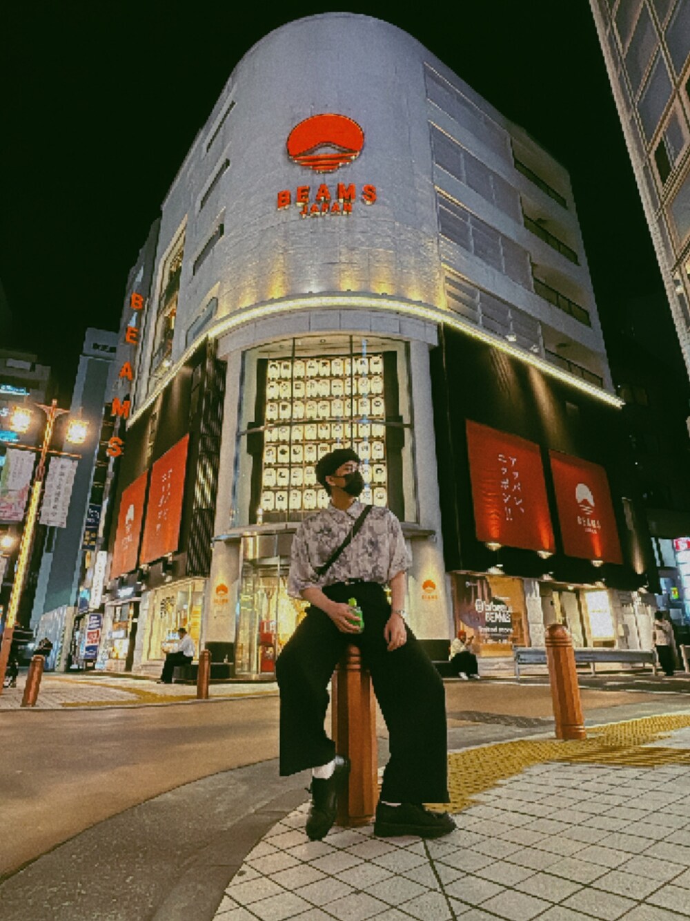 その他のシャツ/ブラウス、ブラック系のハンチング/ベレー帽を着用したメンズの夏コーディネートの3枚目の写真