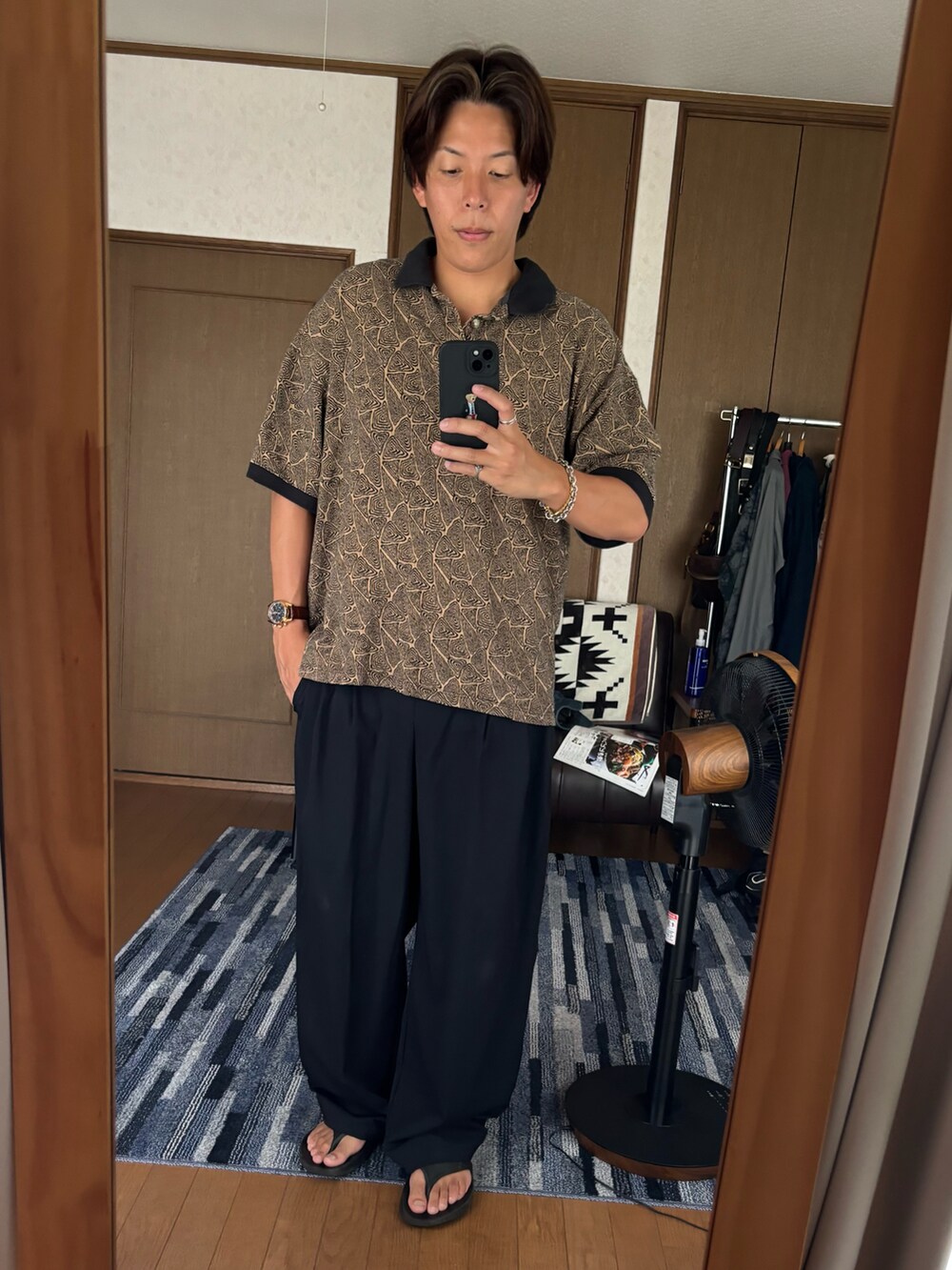 「柄シャツ、シンプルコーデ、大人カジュアル、サンダル、いいね、save、フォローお願いします🤑、古着MIX」｜「nino cerrutiのアイテム（ポロシャツ、その他）」を使った、TSUCKTさん（骨格ストレート・メンズ・170cm）の夏コーディネートの3枚目の写真
