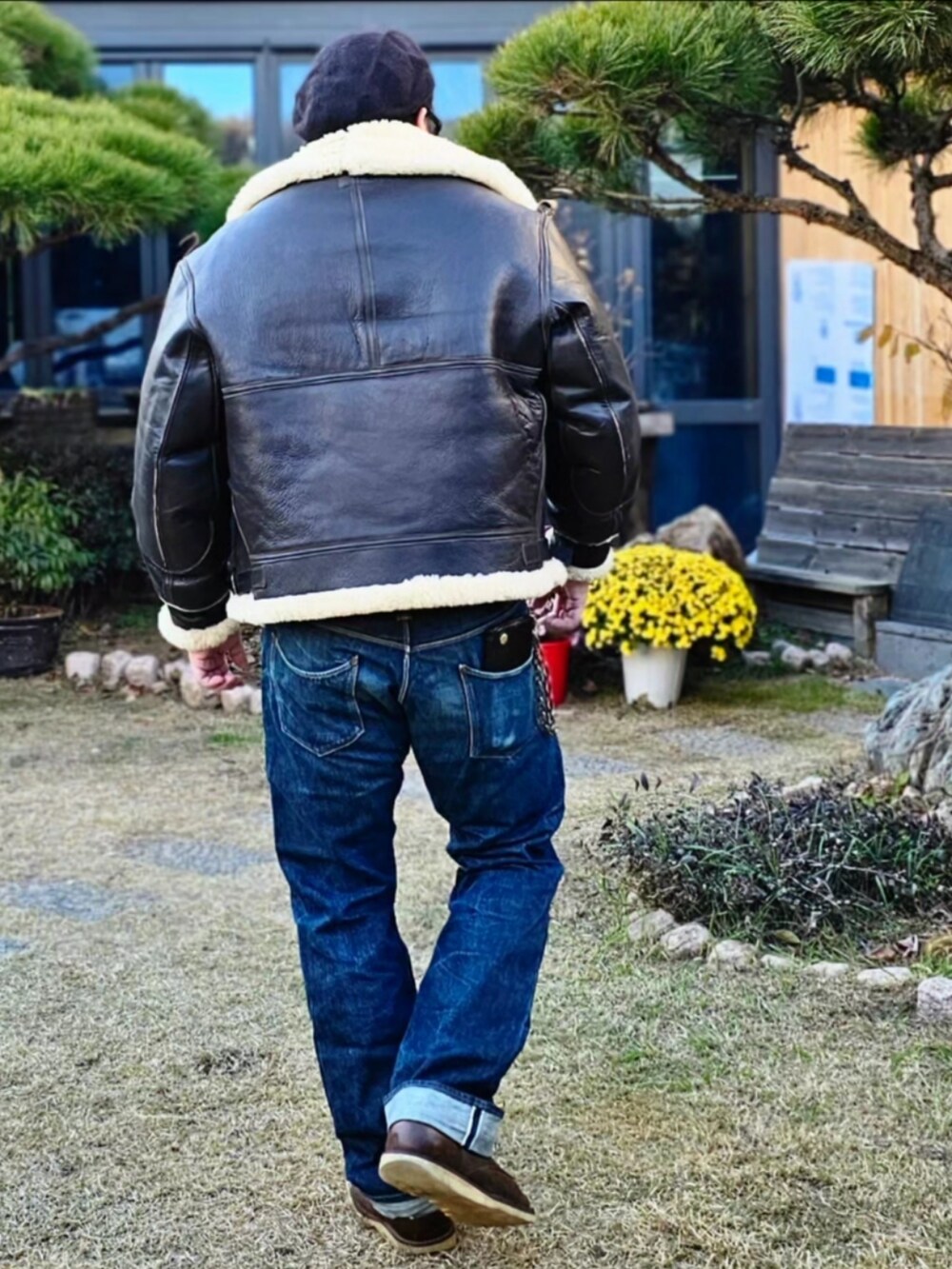 「Aero Leathers、STEVENSON OVERALL CO.、Real McCoy's、viberg、アメカジ、korea」｜「Aero Leathersのアイテム（ミリタリージャケット、ブラウン系）」を使った、Herringさん（メンズ・178cm）の秋コーディネートの2枚目の写真