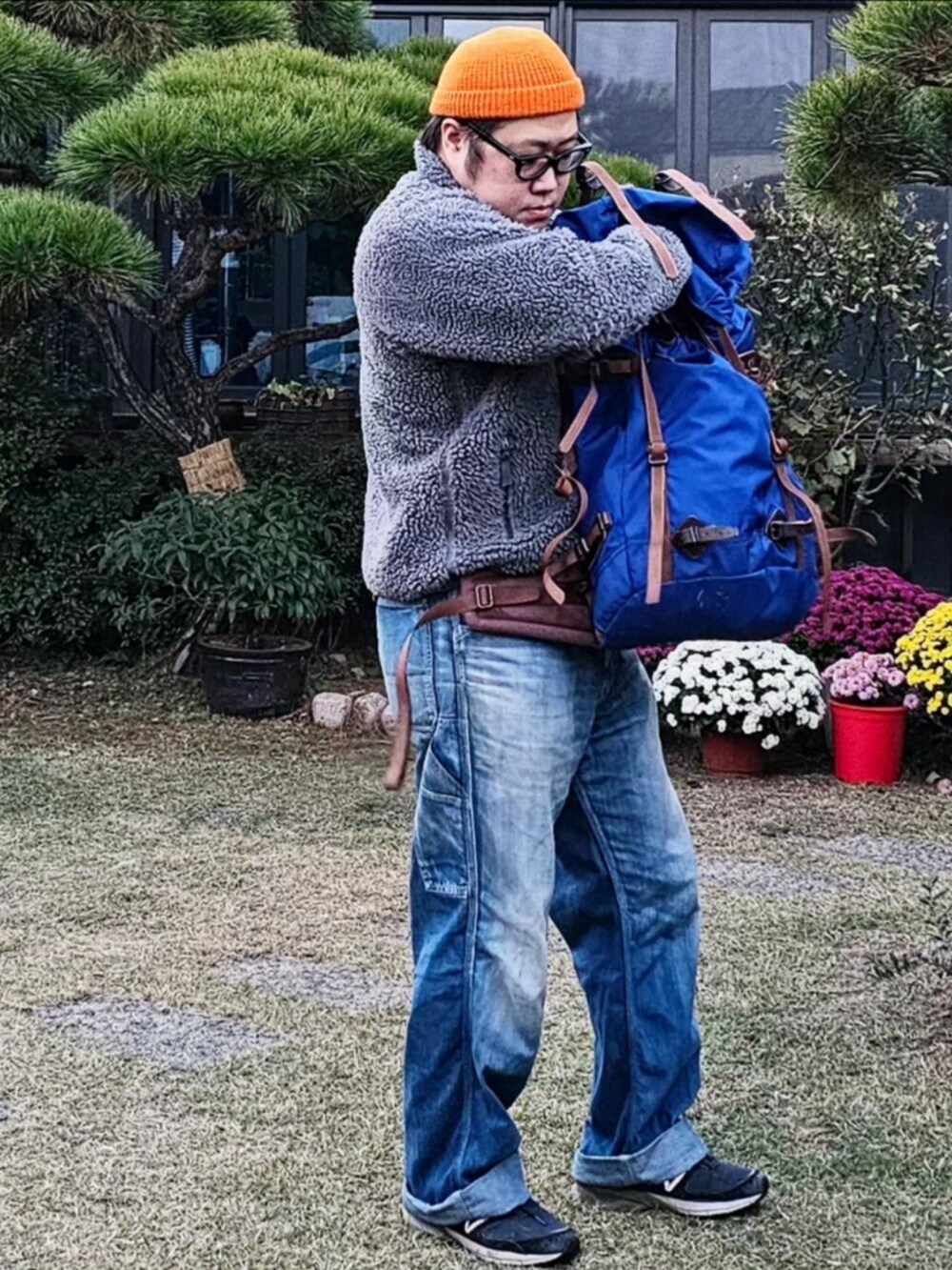 「outdoor、patagonia、patagoniaMars、chouinard dragon」｜「LEUCHTFEUERのLEUCHTFEUER: WALFANGER（ニットキャップ/ビーニー、オレンジ系）」を使った、Herringさん（メンズ・178cm）の秋コーディネートの5枚目の写真