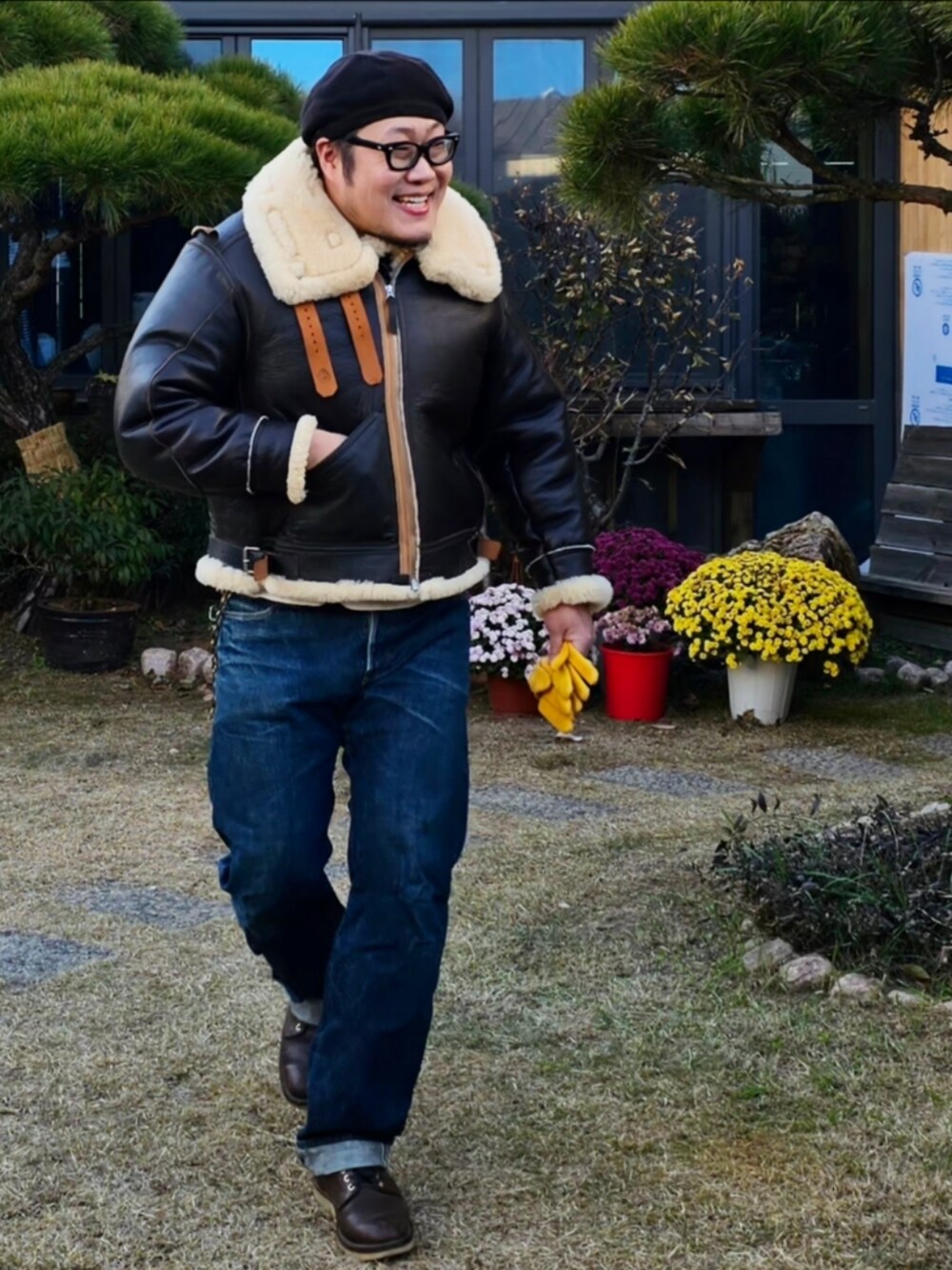 「Aero Leathers、STEVENSON OVERALL CO.、Real McCoy's、viberg、アメカジ、korea」｜「Aero Leathersのアイテム（ミリタリージャケット、ブラウン系）」を使った、Herringさん（メンズ・178cm）の秋コーディネートの4枚目の写真