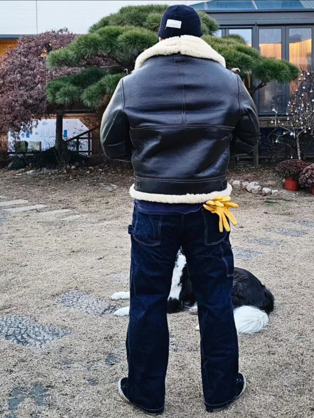 「Aero Leathers、TENDERLOIN、At last&co、millitary、korea style」｜「TENDERLOINのアイテム（Tシャツ/カットソー、ブルー系）」を使った、Herringさん（メンズ・178cm）の冬コーディネートの2枚目の写真